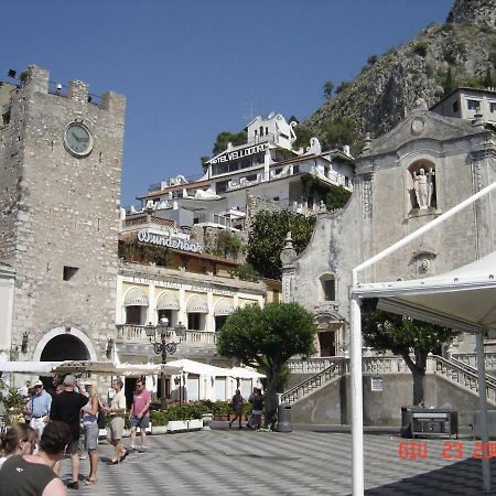 Taormina Castle And Sea View Apartment Екстериор снимка