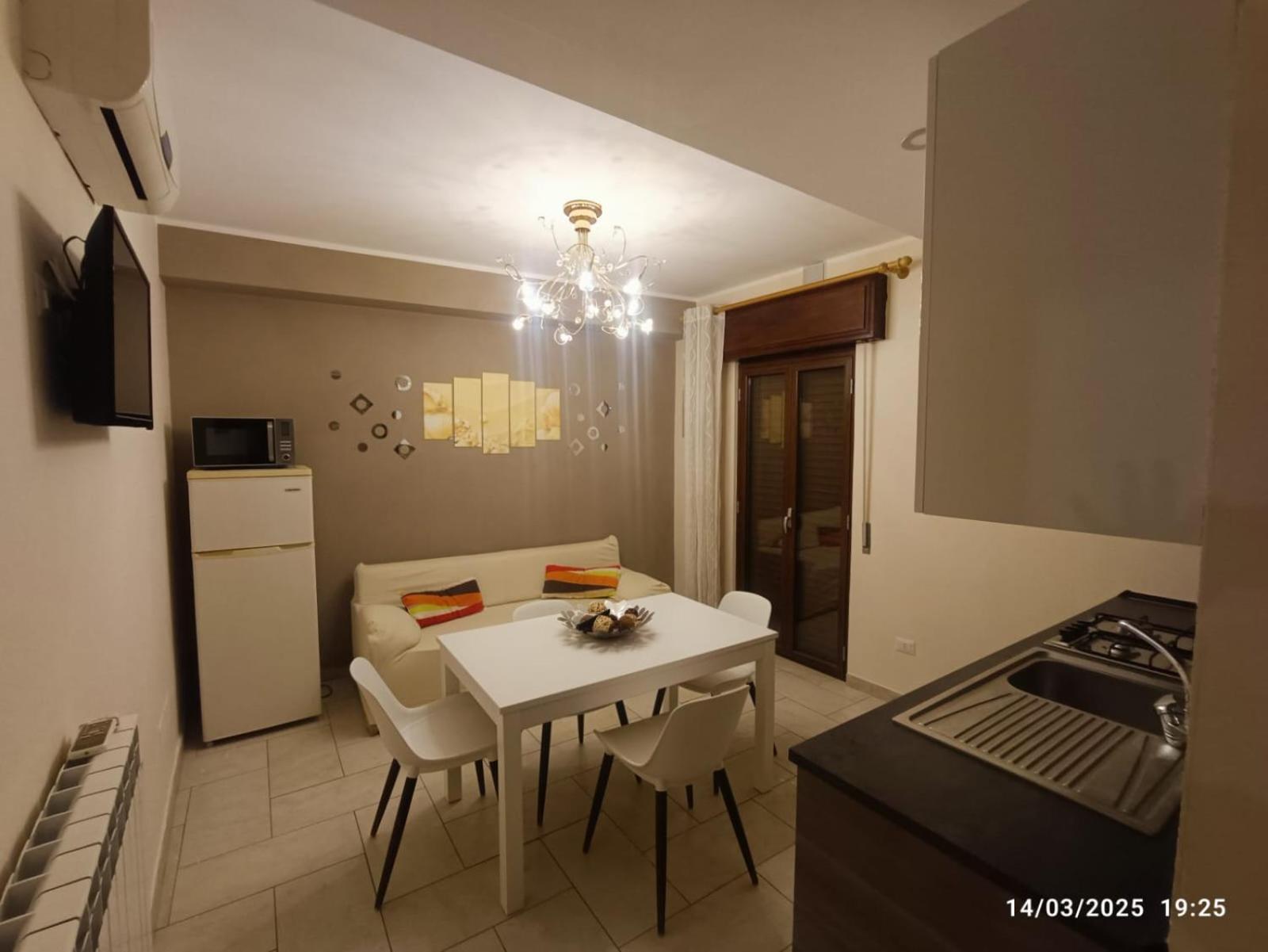 Taormina Castle And Sea View Apartment Екстериор снимка