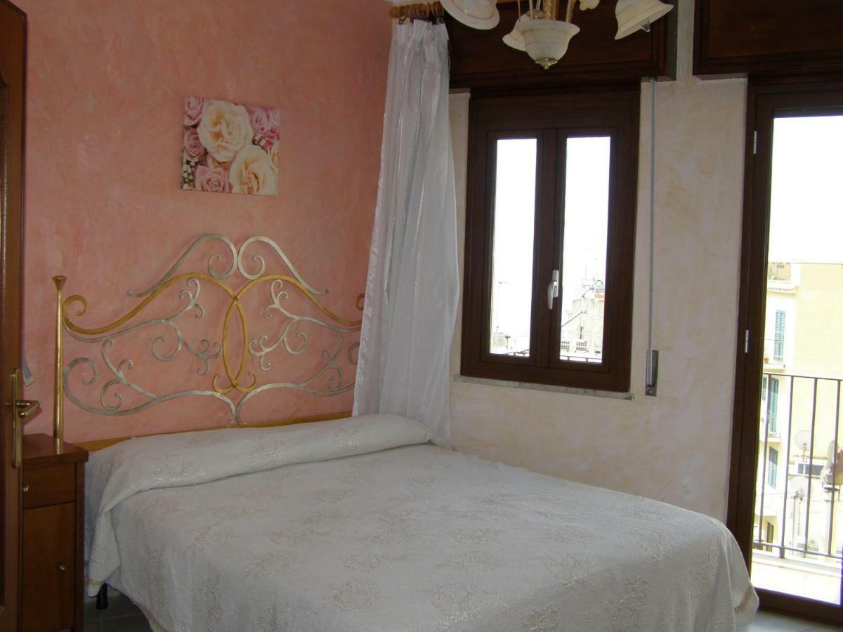 Taormina Castle And Sea View Apartment Екстериор снимка