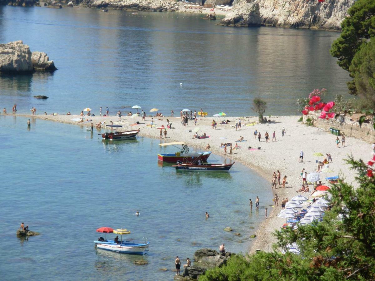 Taormina Castle And Sea View Apartment Екстериор снимка